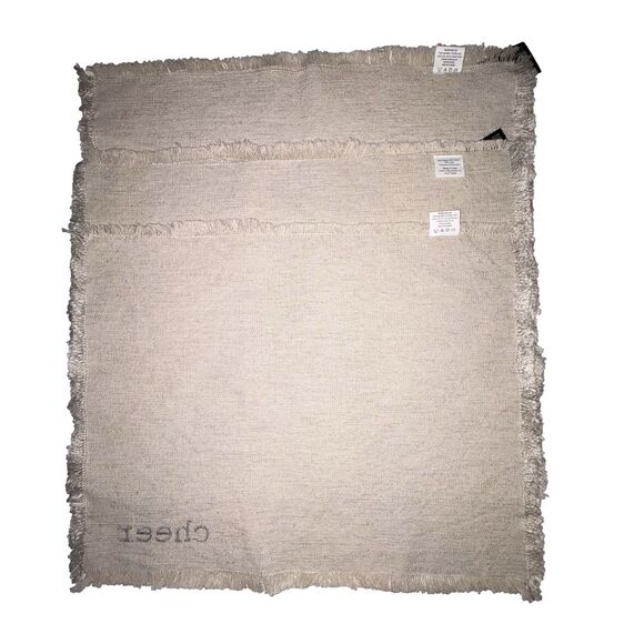 ROBERT STANLEY Holiday Christmas Placemats Set Of 3 Jingle Jolly Cheers Neutral - Picture 10 of 10